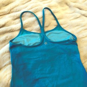 Lulu Y-back yoga top
