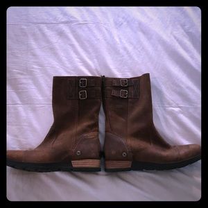 Sorel major pull on boot