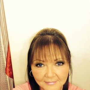 Meet your Posher, Cathy