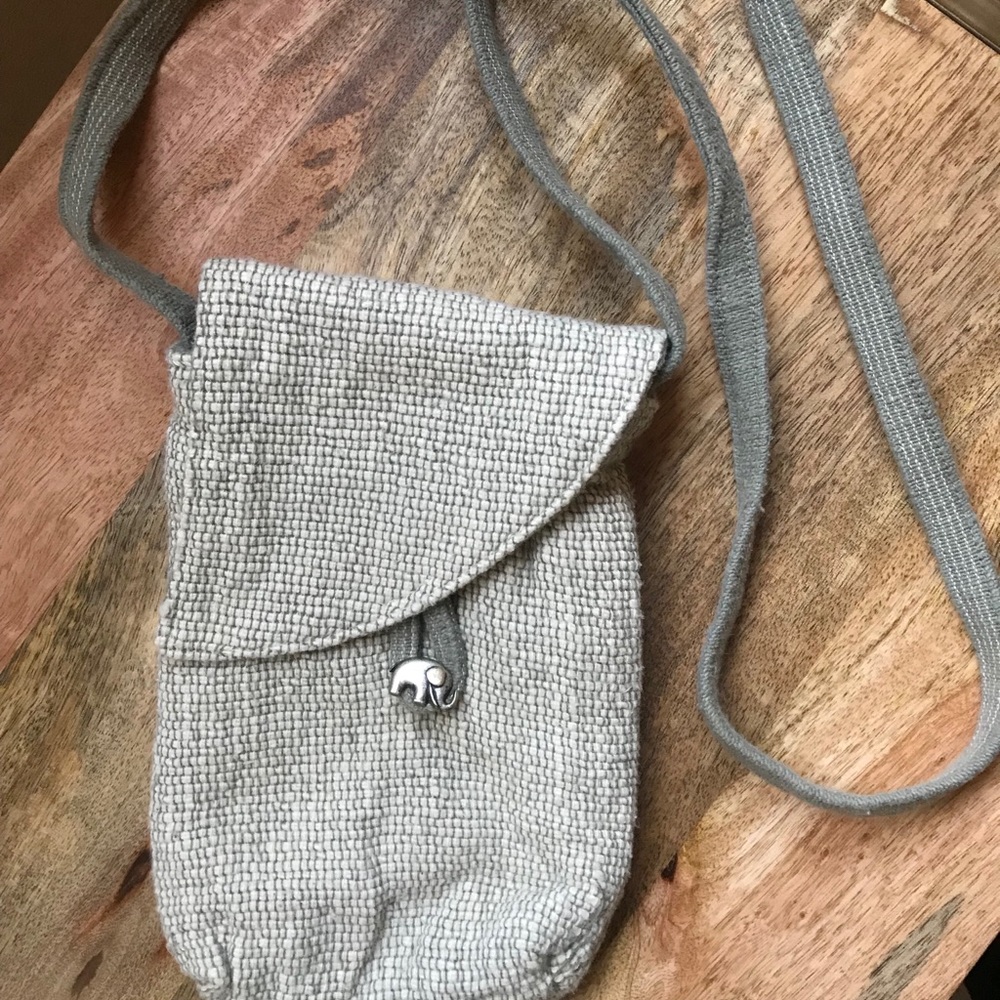 $10 or FREE!* Free trade crossbody purse - boucle