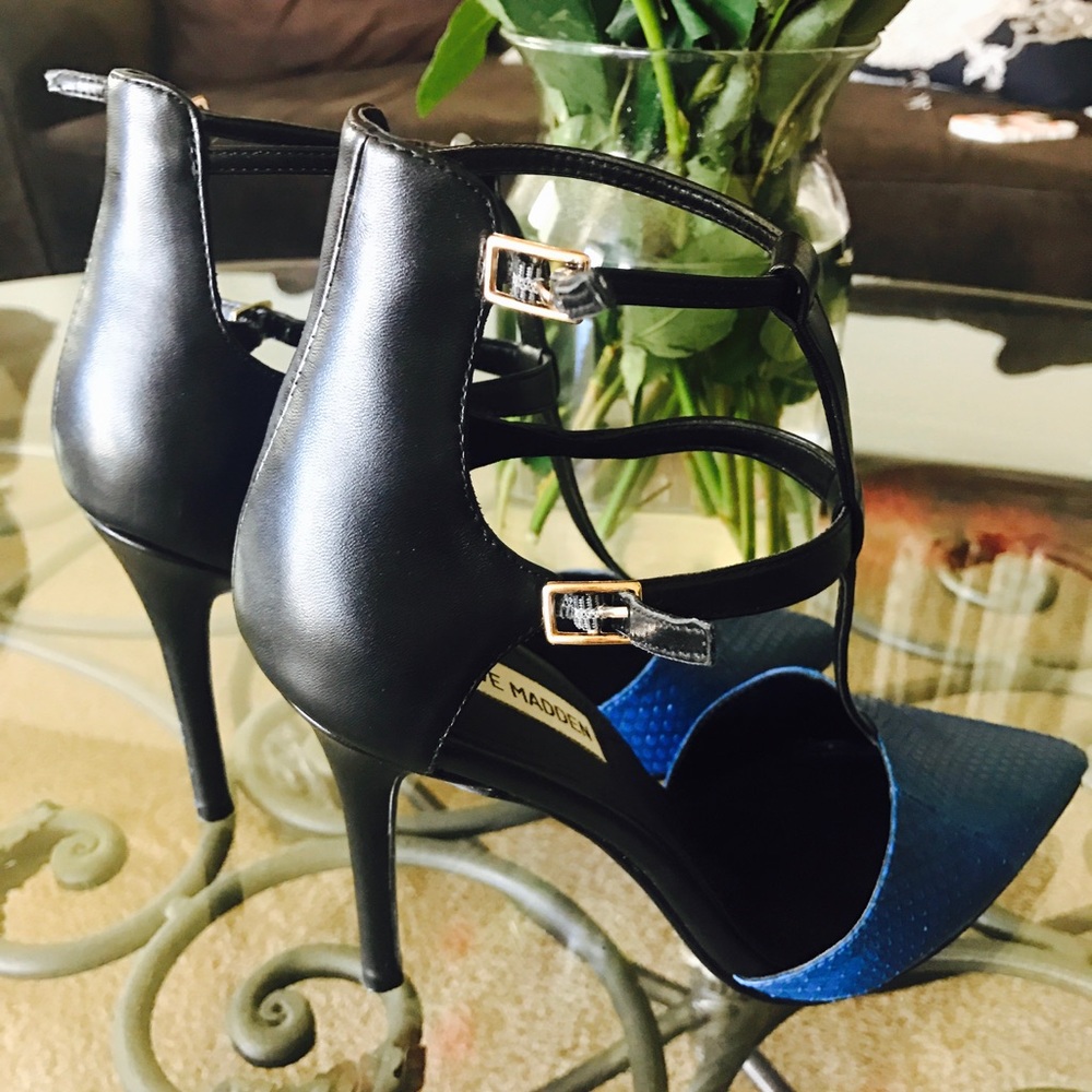 Steve Madden pumps