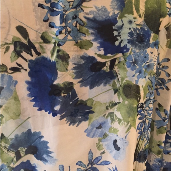 Fringed Floral Kimono - Picture 5 of 5