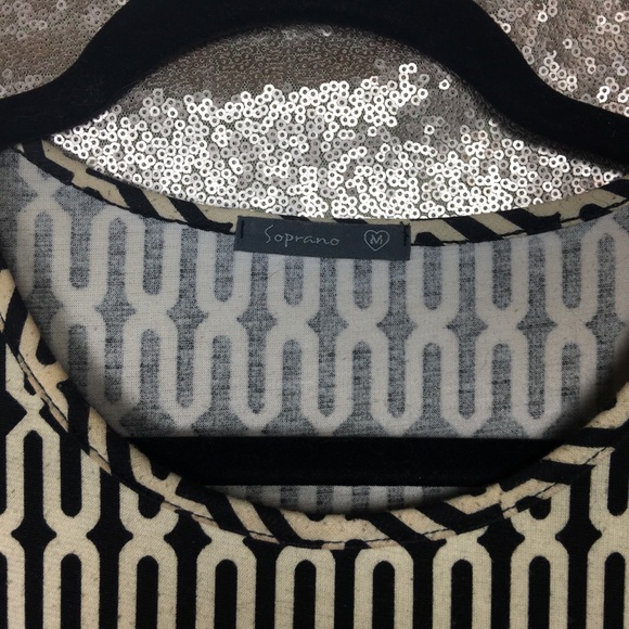 Soprano Black and Cream ‘Flowy’ Dress - Picture 2 of 5