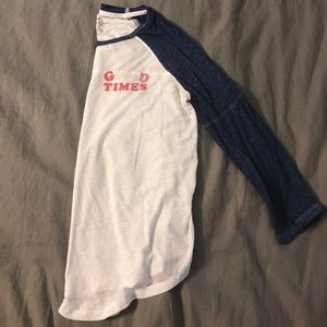 American Eagle M women’s tee