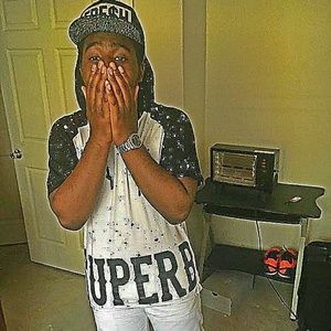 Meet your Posher, Sharief