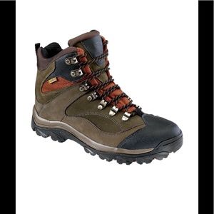 Red head waterproof boots