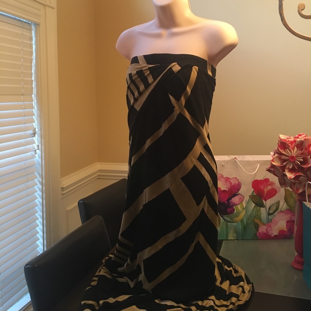 DKNYC Black & Gold Maxi Dress