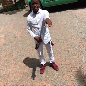 Meet your Posher, Troy