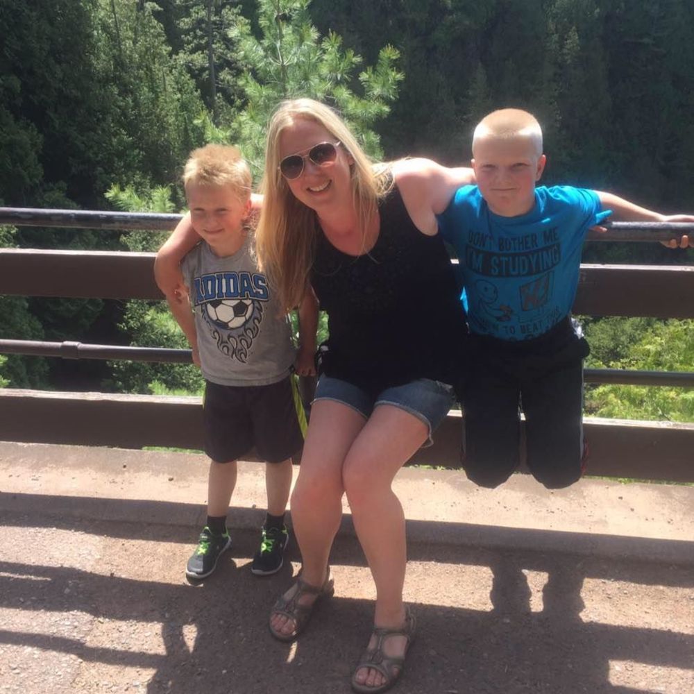 Meet your Posher, Cheri