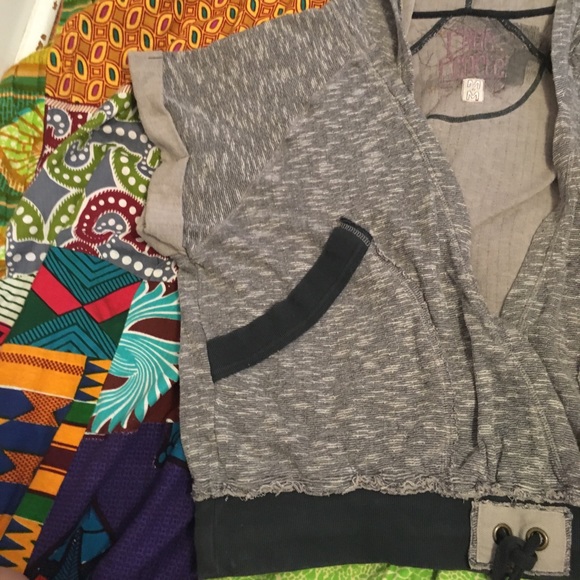 Free People Sweatshirt - Picture 2 of 4