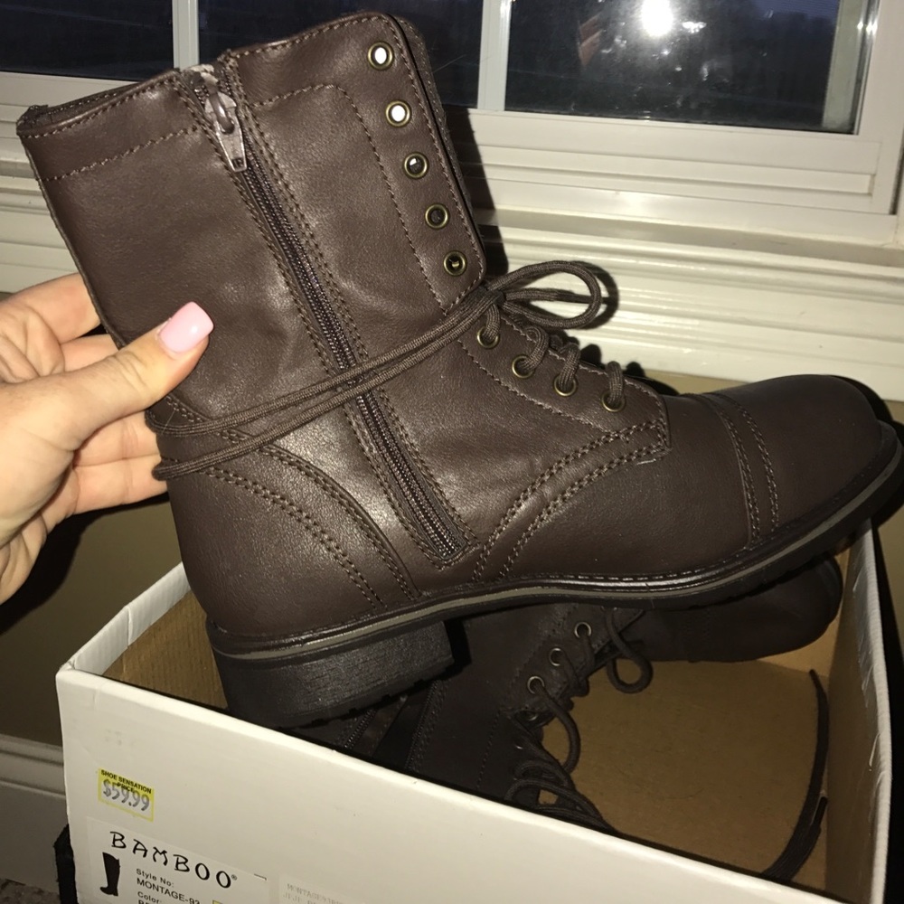 Shoes - Picture 4 of 7