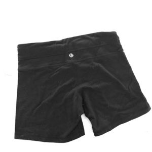 Lululemon yoga shorts