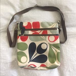 Sling-Back Purse