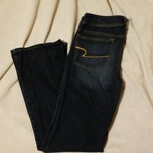 AMERICAN EAGLE KICK BOOT JEANS 14L