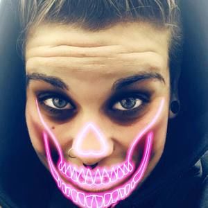 Meet your Posher, Dottie