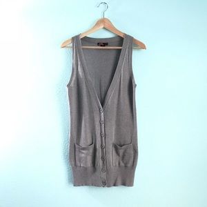 Forever 21 Grey Sleeveless Cardigan