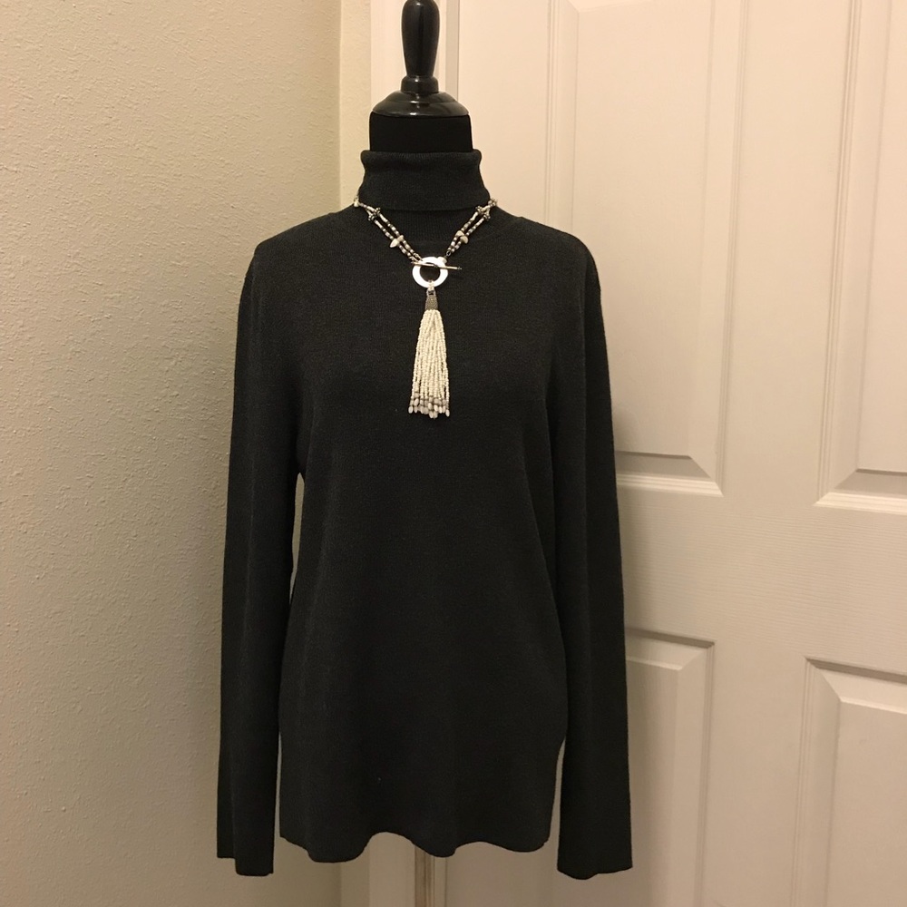 Chicos Charcoal Gray Turtle Neck Sweater sz L