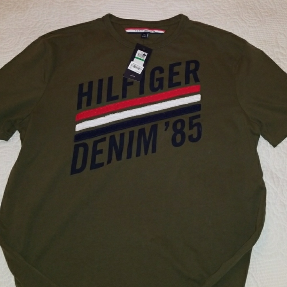 Tommy Hilfiger t shirt