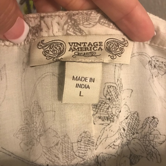 Comfy shirt for work or play - Picture 4 of 4