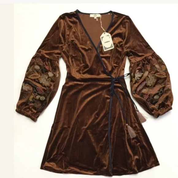 Entro Brown Velvet Dress NWT - Picture 6 of 8