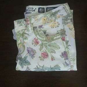 Miss Me Floral Jeans
