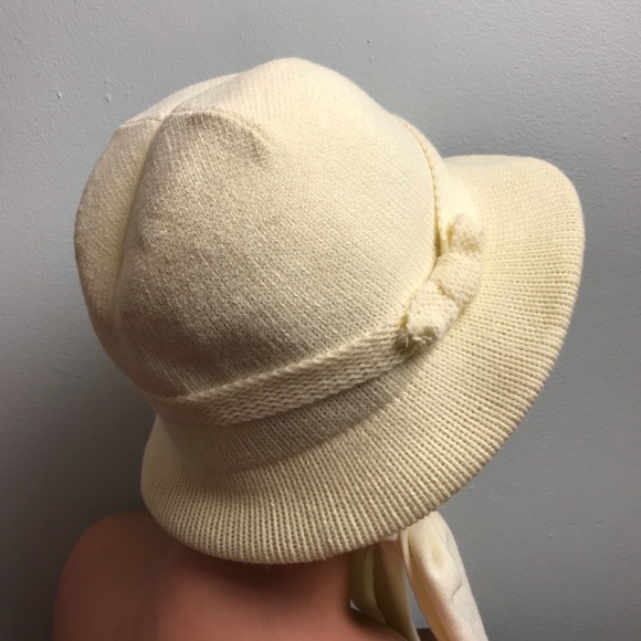 Isotoner Fedora with scarf - Picture 2 of 6