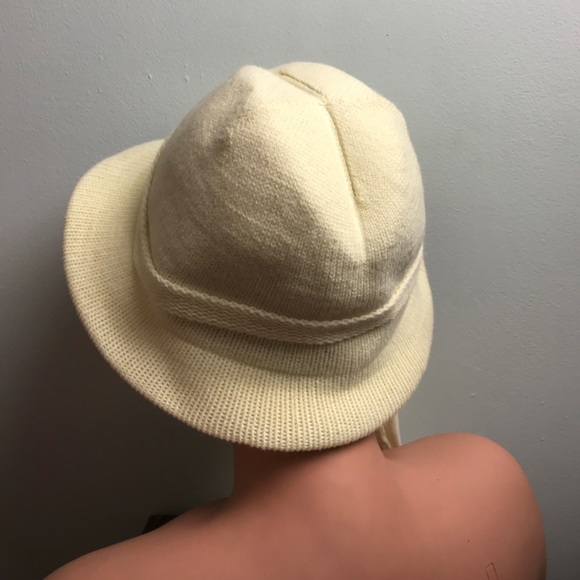 Isotoner Fedora with scarf - Picture 3 of 6