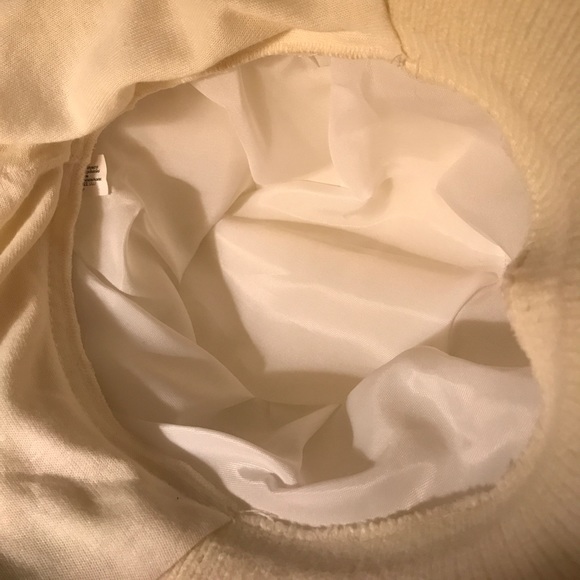 Isotoner Fedora with scarf - Picture 5 of 6