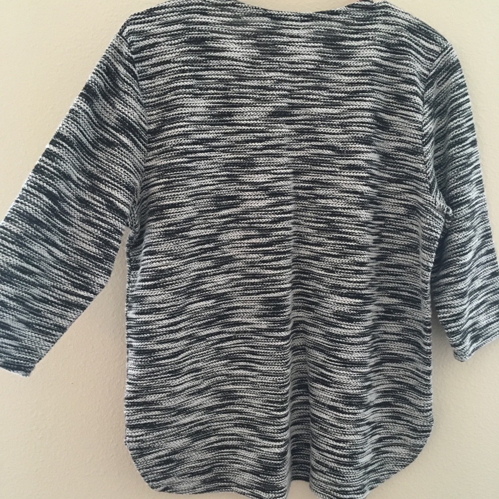 Sweater top - Picture 4 of 4