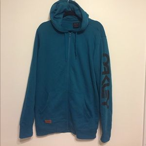 Men’s Oakley Hoodie!