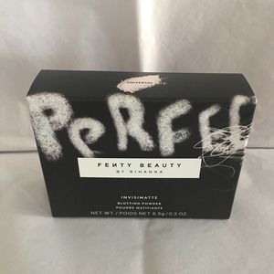 Fenty Beauty blotting powder