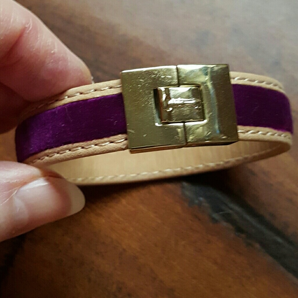 Fossil bracelet