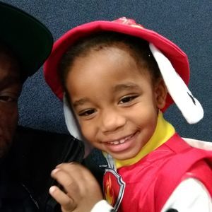 Meet your Posher, Troy