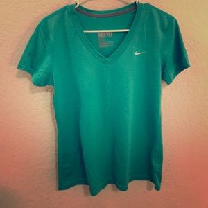 Turquoise Nike dri fit women's shirt!