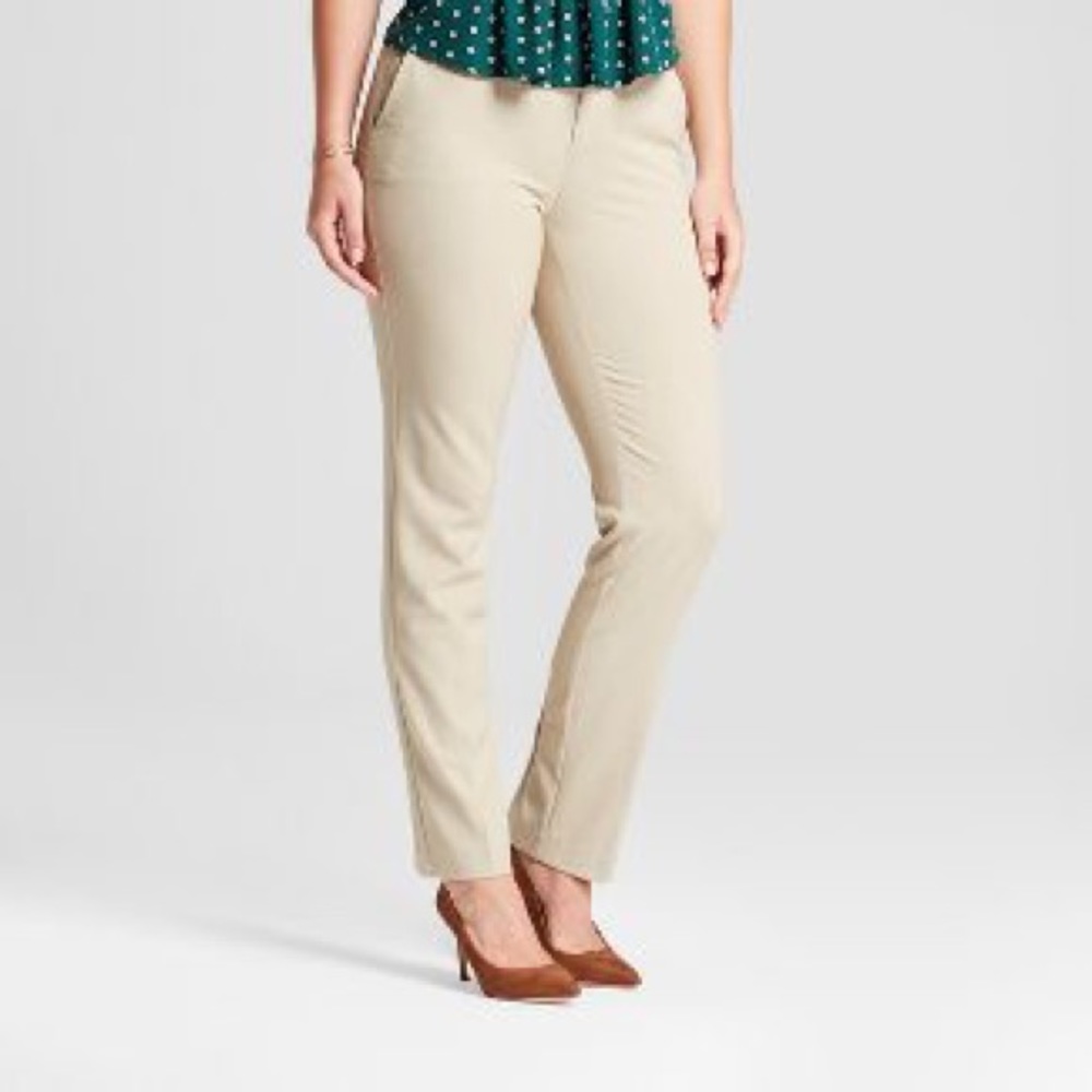 Merona classic fit slim straight leg khaki sz 14