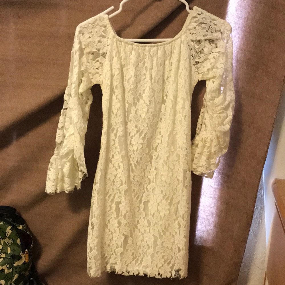 White lace dress