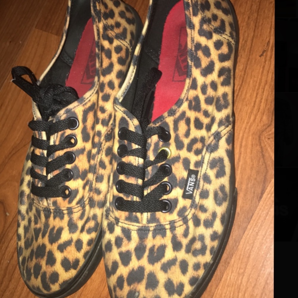 Vans size 6.5 !