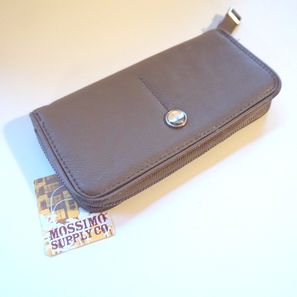 Mossimo Wallet