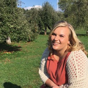 Meet your Posher, Allison