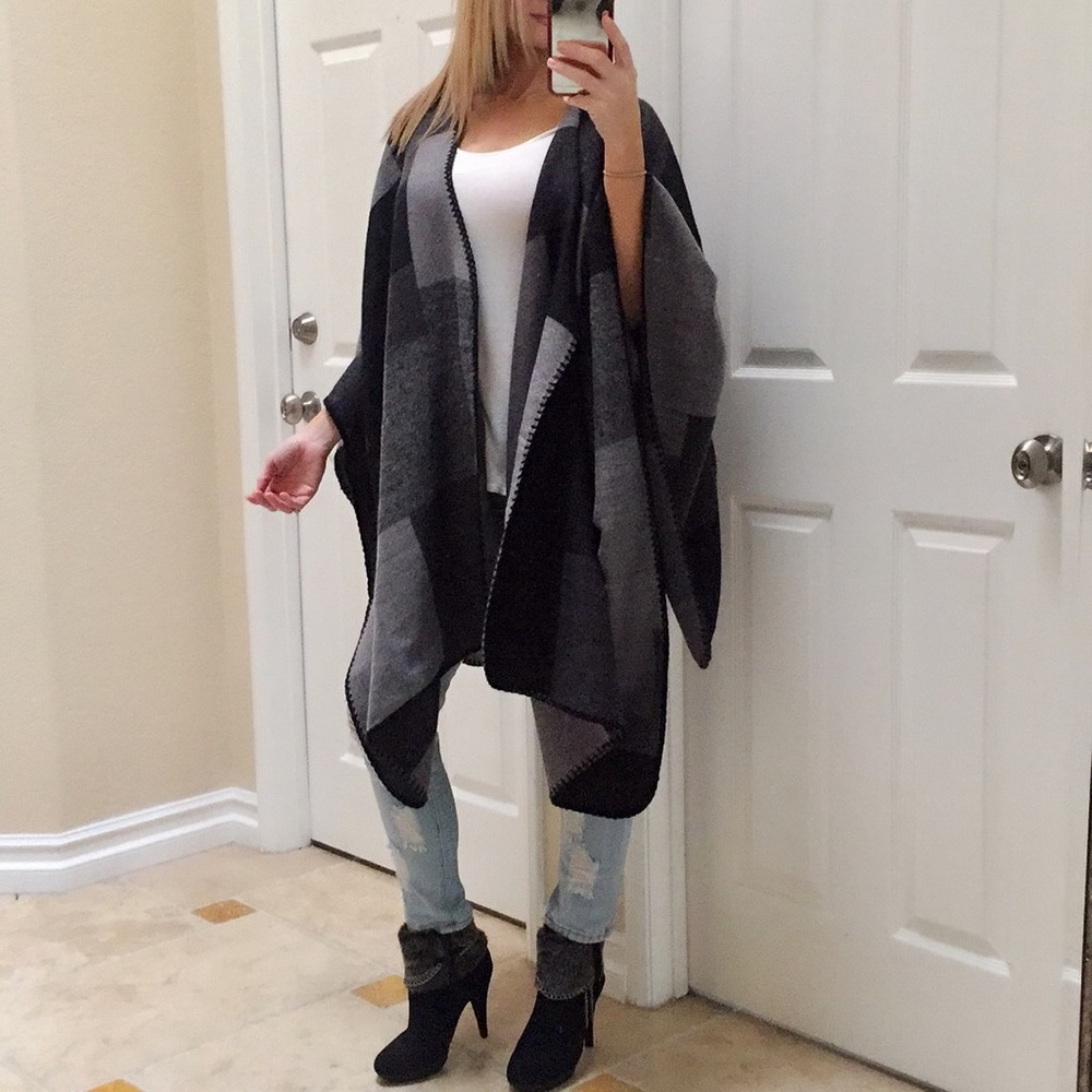 Black and Gray Blanket Poncho Cape - Picture 2 of 6
