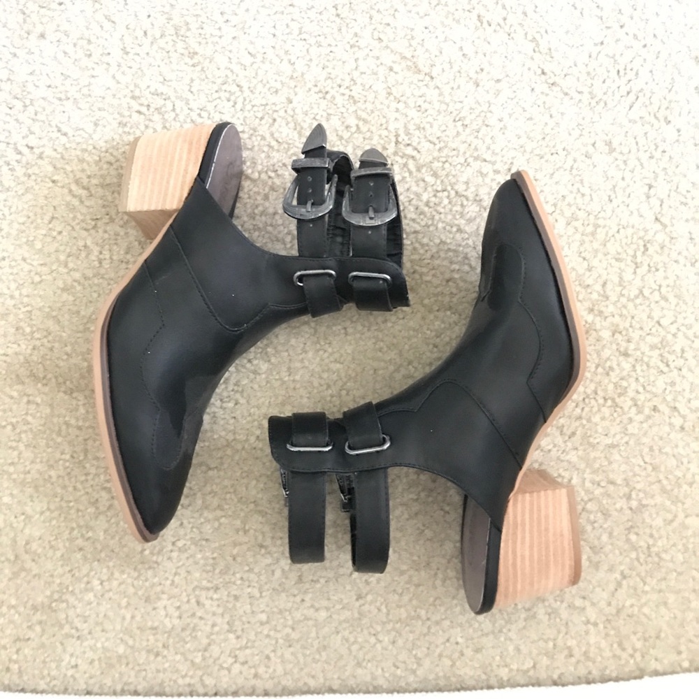 Carlos Santana Boots