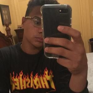 Meet your Posher, Jose