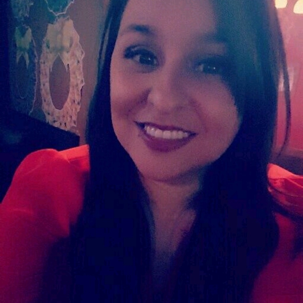 Meet your Posher, Stephany