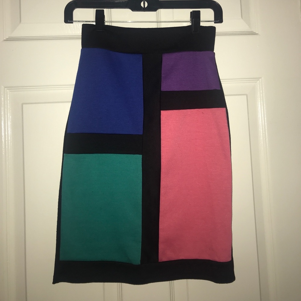 Color blocked skirt