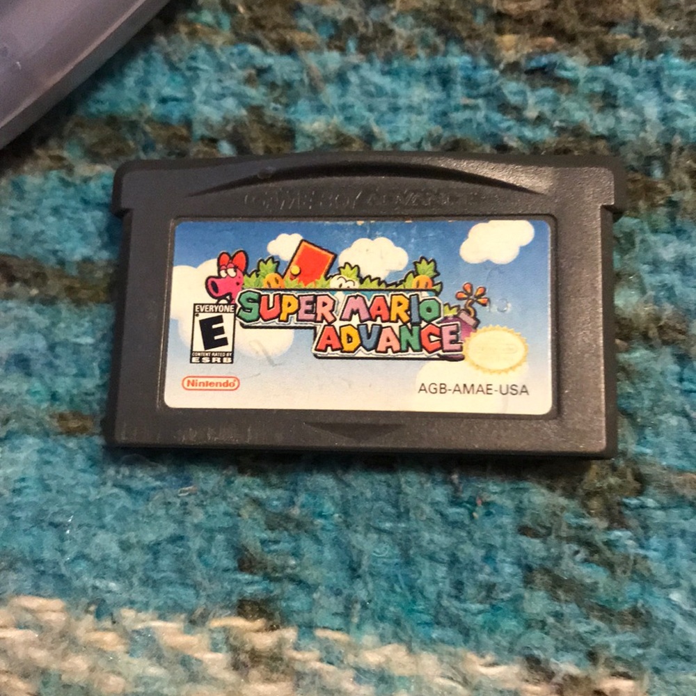 Gameboy Advanced - Picture 3 of 3