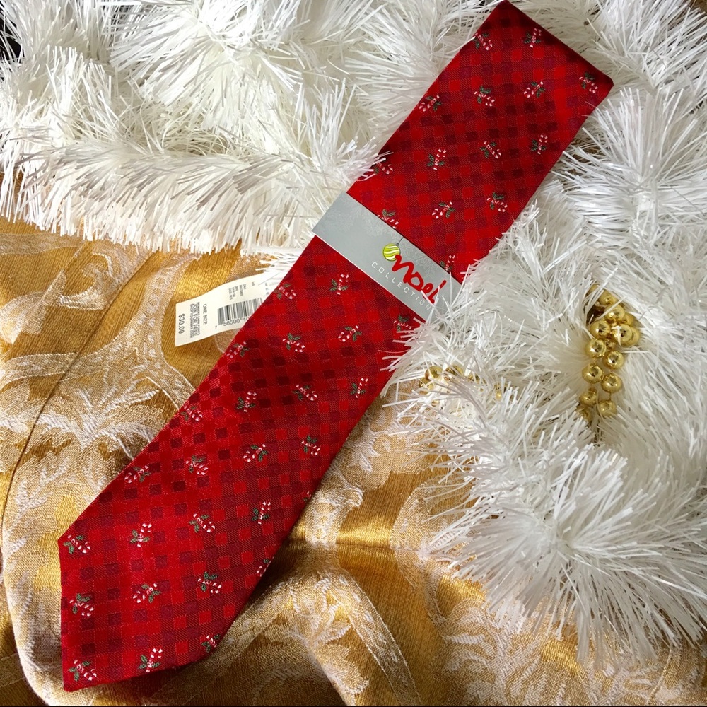 🎁🌲🎉 NWT Holiday Tie with Cool Candy Cane Motif