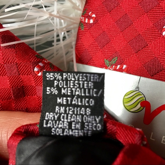🎁🌲🎉 NWT Holiday Tie with Cool Candy Cane Motif - Picture 8 of 8