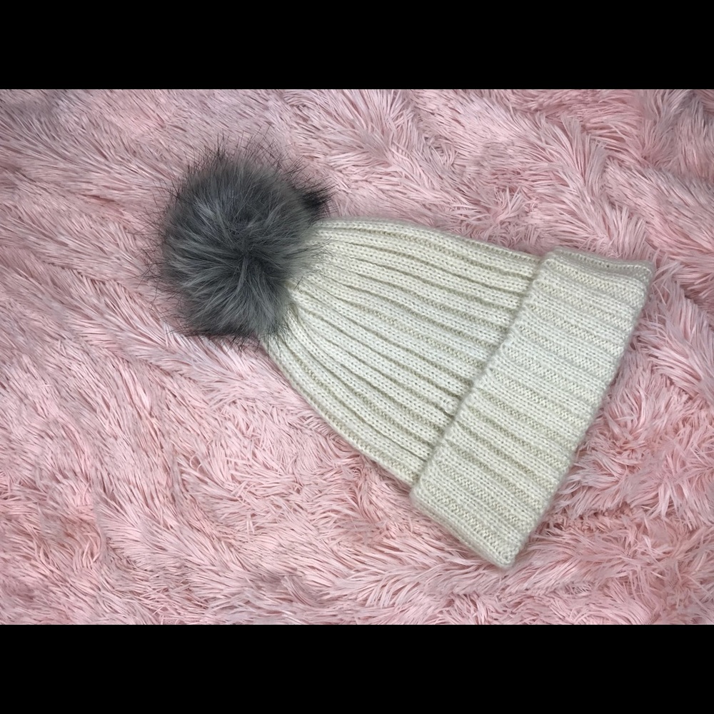 Pom Beanie