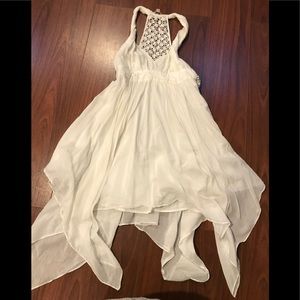 White flowy Guess dress