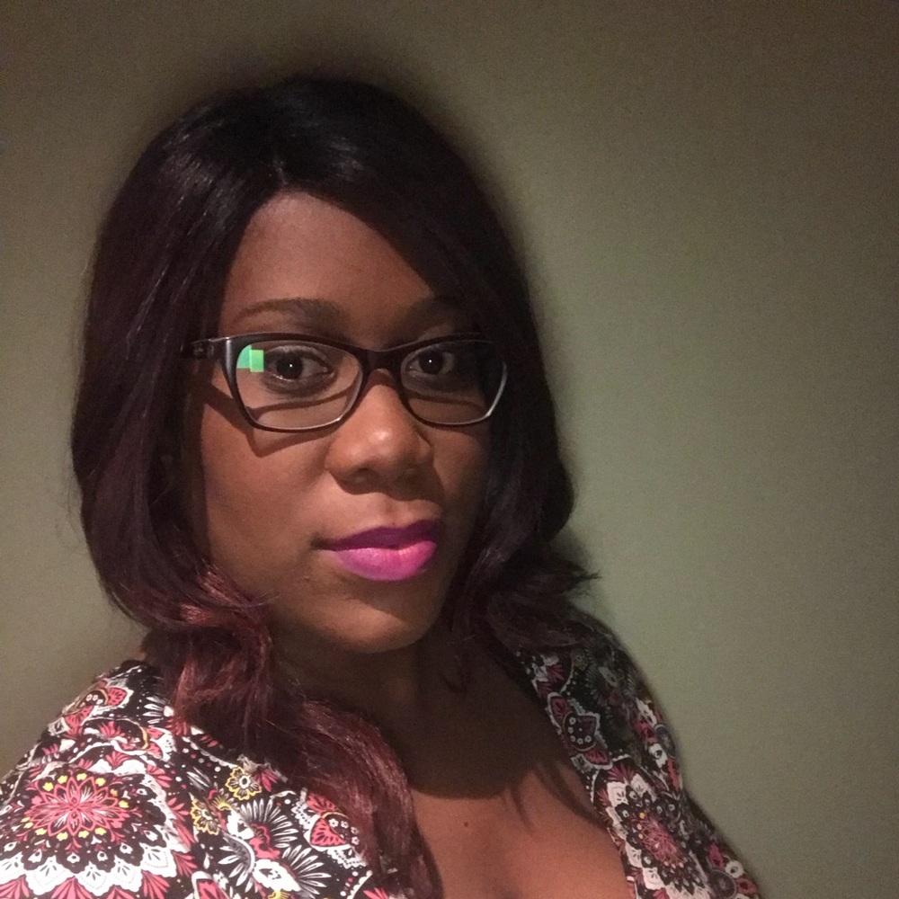 Meet your Posher, Aleta